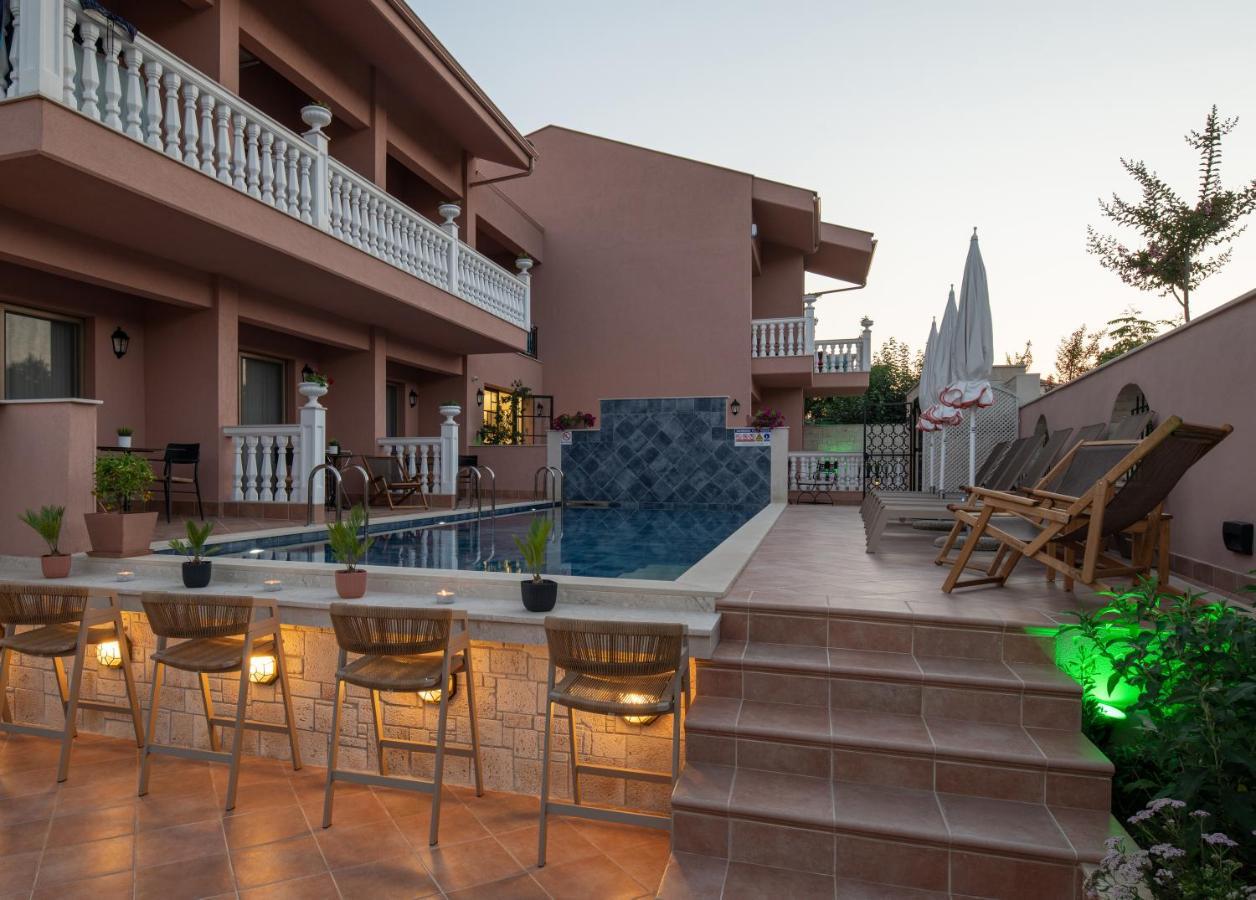 Kseynasa Suites นิกิติ ภายนอก รูปภาพ