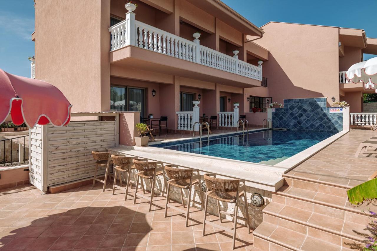 Kseynasa Suites นิกิติ ภายนอก รูปภาพ